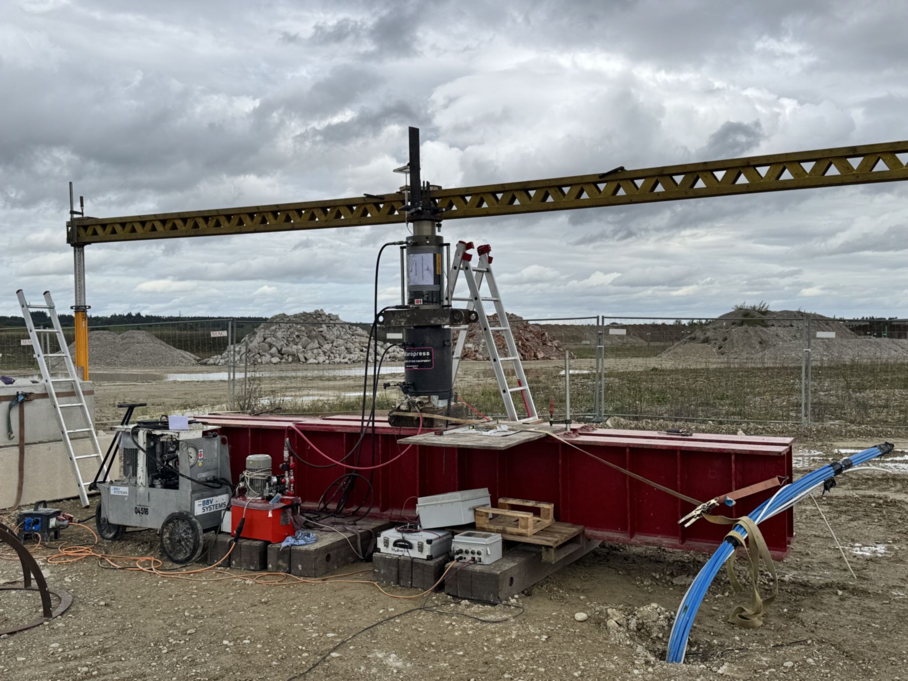 Anchor suitability test with test frame at the U5 metro line in München